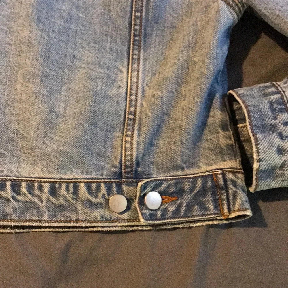 Tinsel Town Jean Jacket - Picture 6 of 9